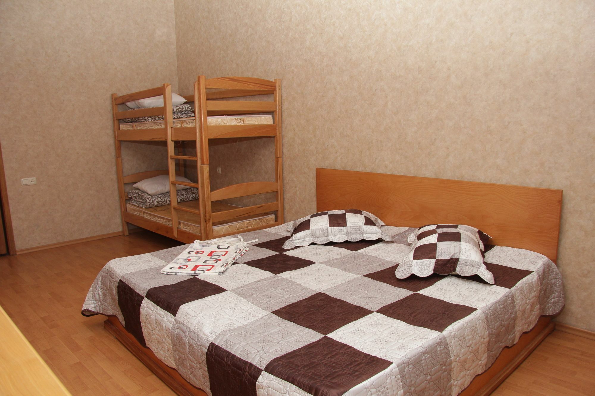 Rafael Hostel Jerevan Eksteriør billede